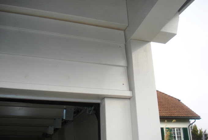 Detailansicht Balkenverbindungen bei Doppelgarage
